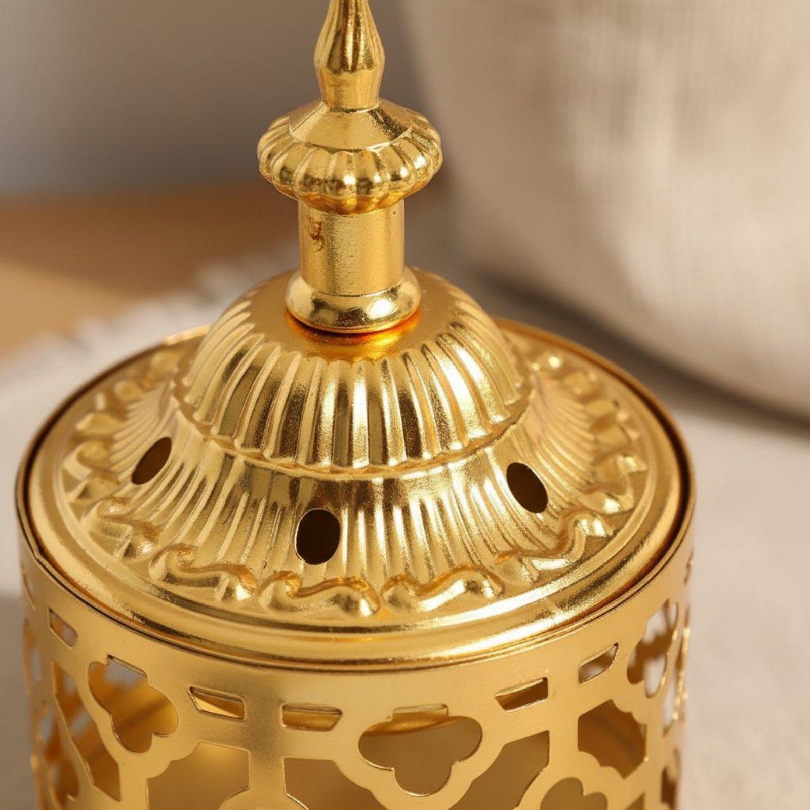 Scented Candle Luxury - Golden Hollow Carved Incense Holder for
