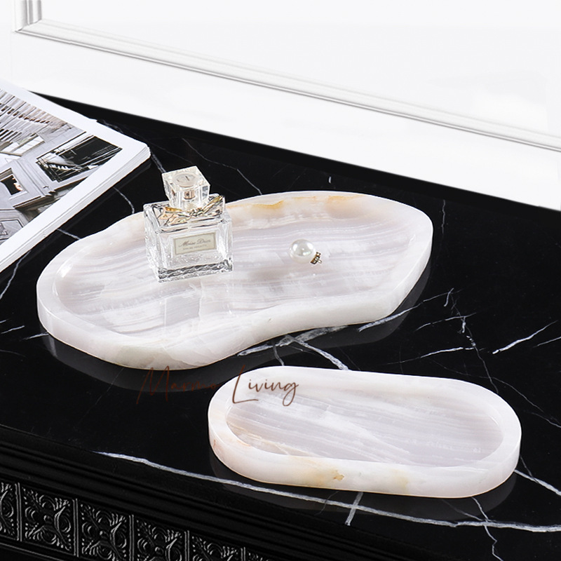 White Onyx Natural Marble Tray - огляд і ціна Scented Candle Luxury