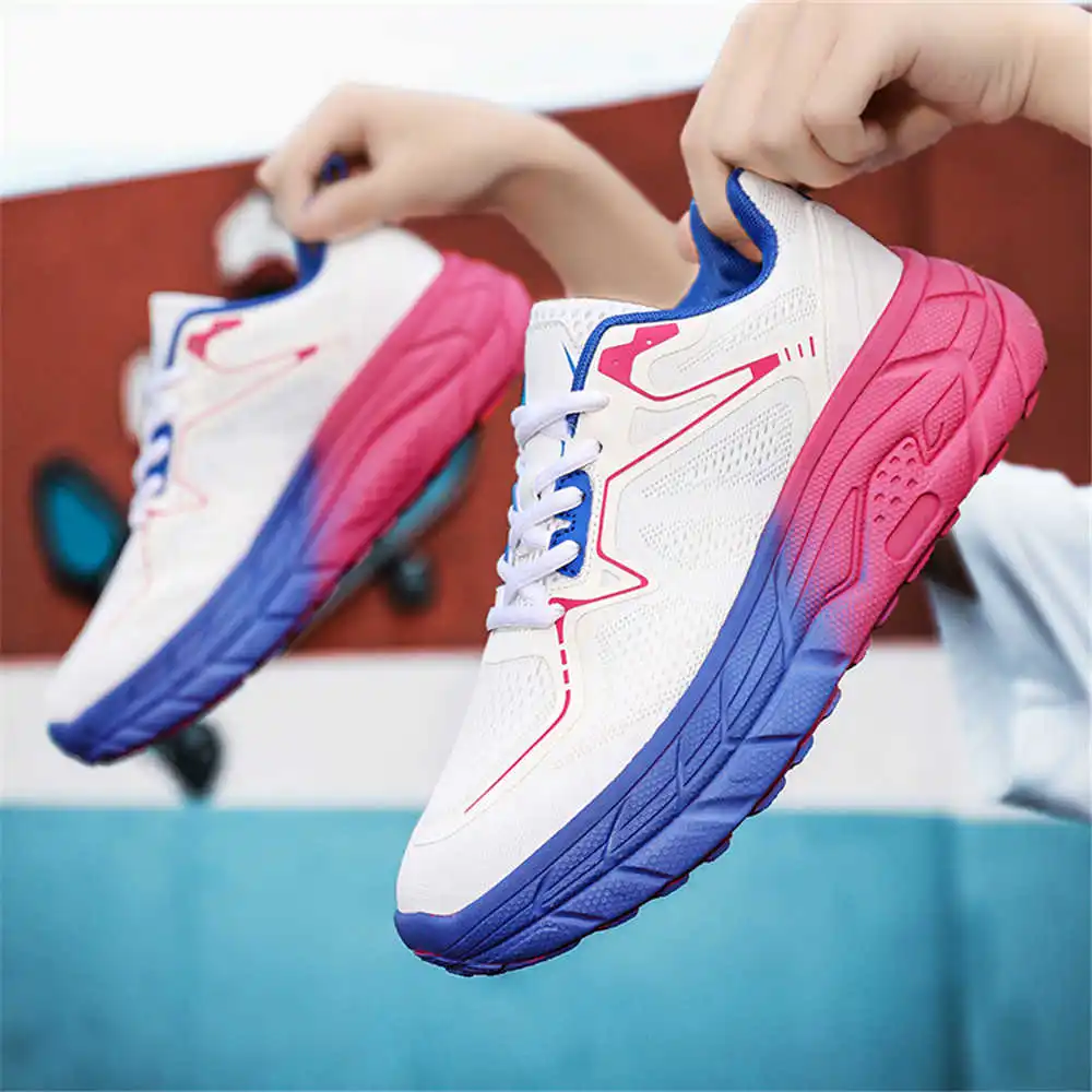 Does Not Slip Size 37 Shoes Si - огляд і ціна Luxury Lifestyle Lounge