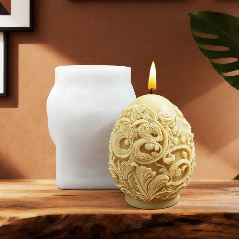 Gilded Baroque Easter Egg Cand - огляд і ціна Scented Candle Luxury